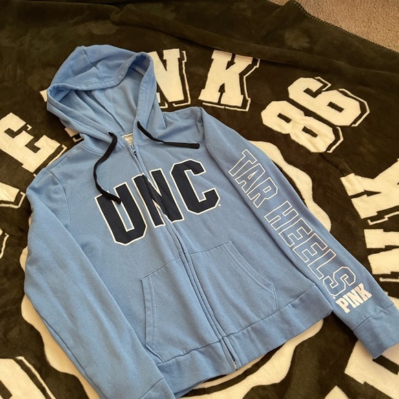 Pink Victoria Secret North Carolina Tar Heels Basketball Zip up Hooded Sweater🏀 - Picture 1 of 7